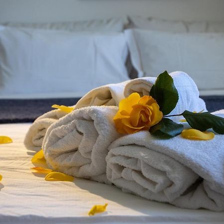 Ostra La Principessa Nera B&B المظهر الخارجي الصورة