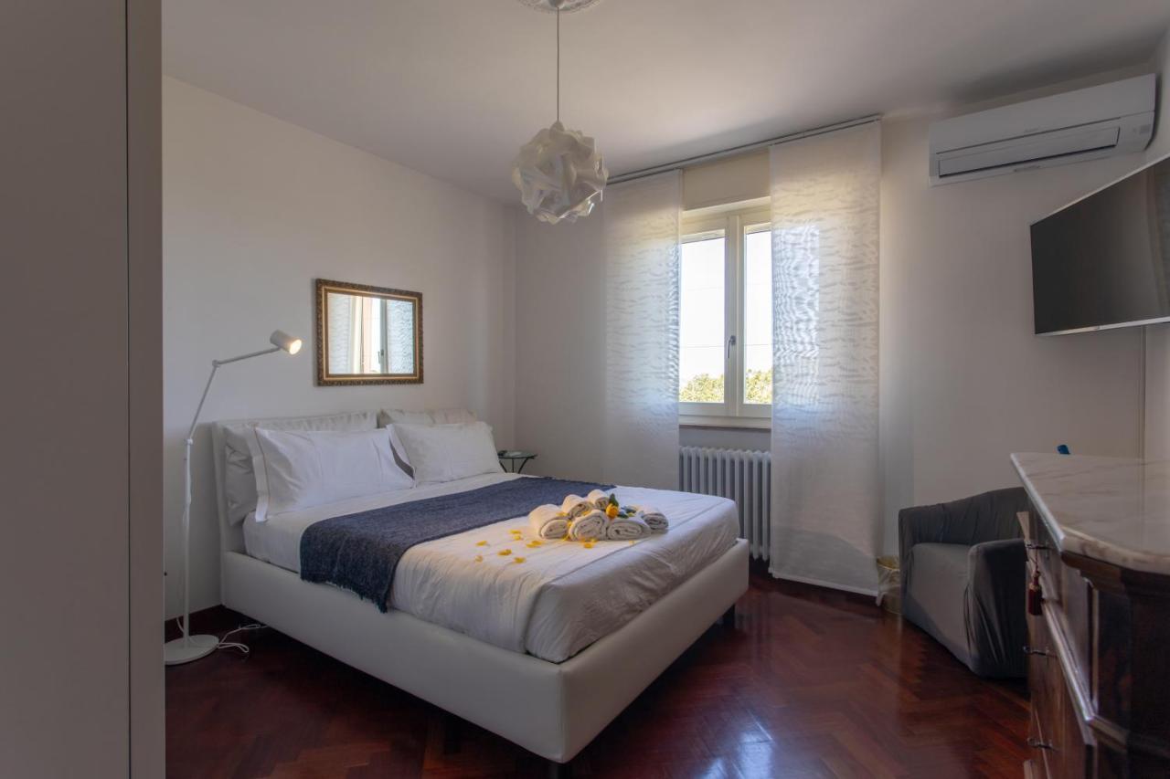 Ostra La Principessa Nera B&B المظهر الخارجي الصورة