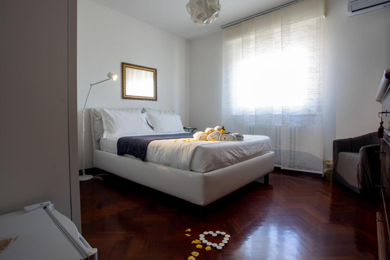 Ostra La Principessa Nera B&B المظهر الخارجي الصورة